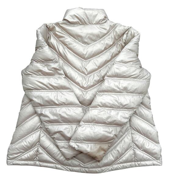 Kenneth Cole Light Creamy Duck Down Quilted Puffer Coat Cozy Minimalist XL - Picture 3 of 8
